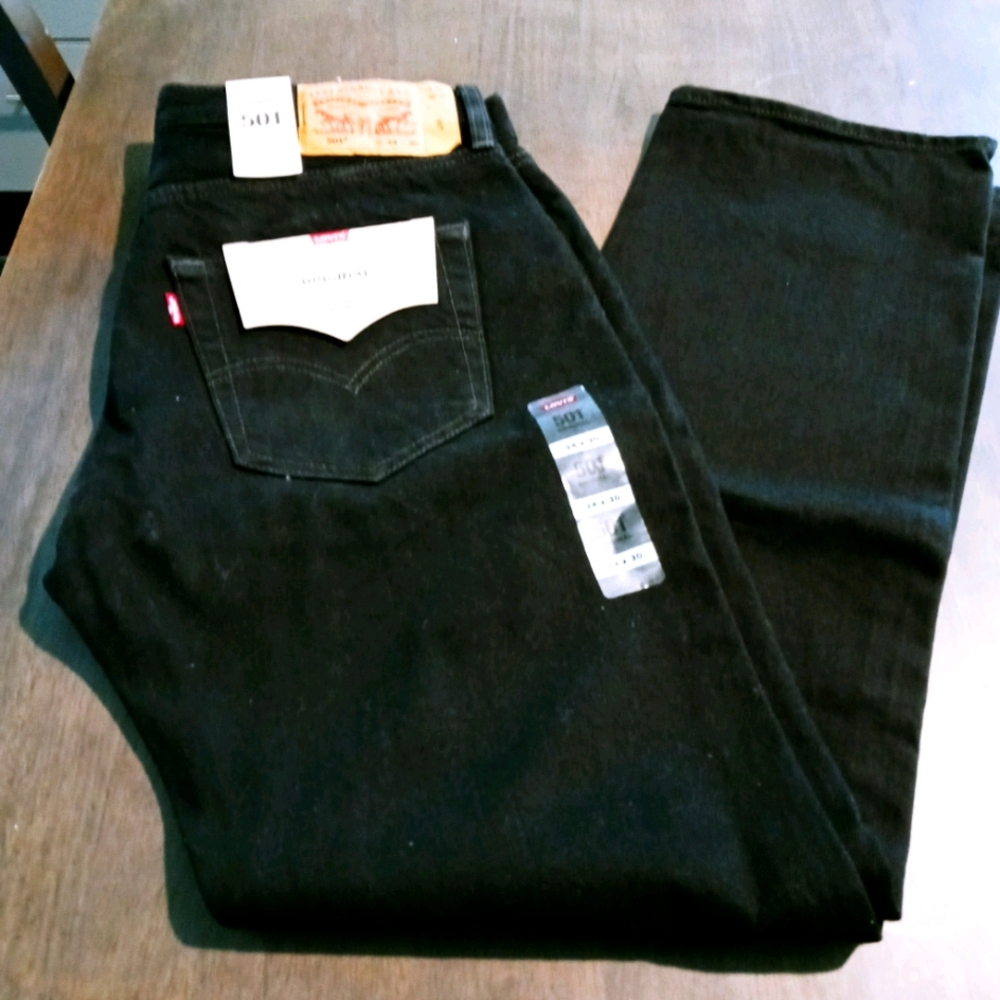 New Levi's 501 Button Fly Jeans